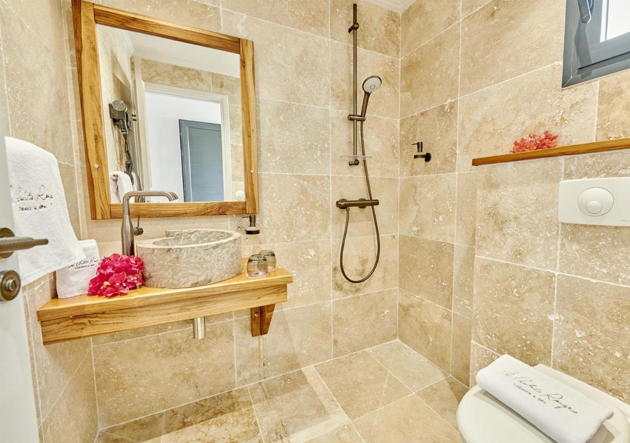 Les Galets Rouges Lodges & Spa Буйянт Екстериор снимка
